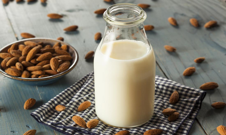 almond-milk-new