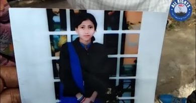 बरेली बेटी की तलाश में दर दर भटक रही मां बरेली बेटी की तलाश में दर दर भटक रही मां